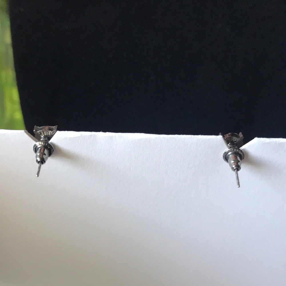 Walmart clear rhinestone earrings - Picture 5 of 7